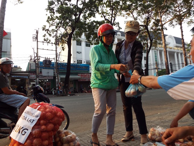Khởi[-]động[-]chiến[-]dịch[-]“Giải[-]cứu[-]hành[-]Tây”:[-]Đã[-]có[-]2,5[-]tấn[-]hành[-]được[-]tiêu[-]thụ